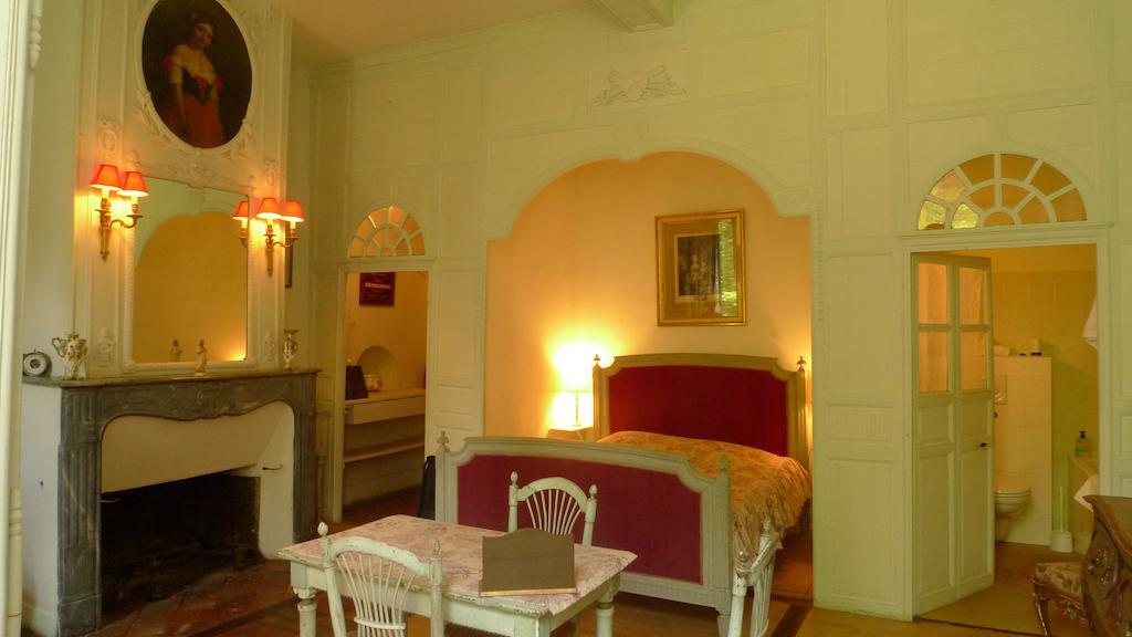 Chateau Du Prada Guest house